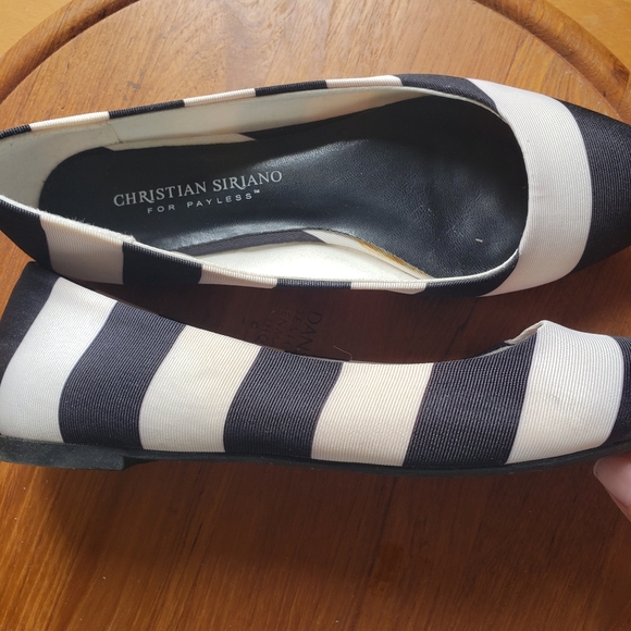 Christian Siriano, size 6, black/white horizontal stripe, pointed toe flats - Picture 2 of 3